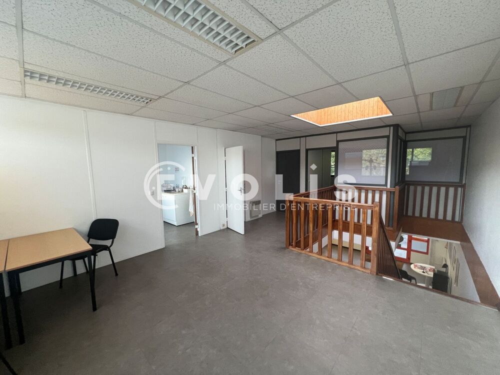   Bureaux - A VENDRE - 731 m² divisibles à partir de 223 m² Croissy beaubourg