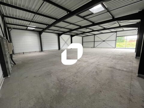 Locaux Commerciaux - A LOUER - 800 m² divisibles à partir de 300 m² 9333 59450 Sin le noble