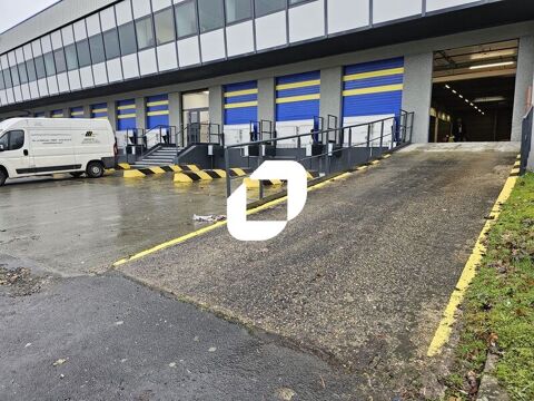 ENTREP&Ocirc;TS LOGISTIQUE AVEC QUAIS - PROCHE CDG - 33&nbsp;632 m&sup2; divisibles &agrave; partir de 1&nbsp;400 m&sup2; 249440 95470 Saint witz