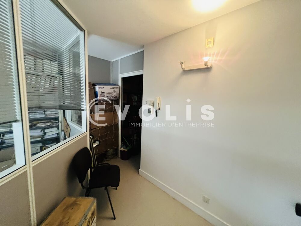   Bureaux - A VENDRE - 77 m² non divisibles Champs sur marne