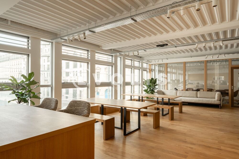   Bureaux - A LOUER - 400 m² non divisibles Paris 2