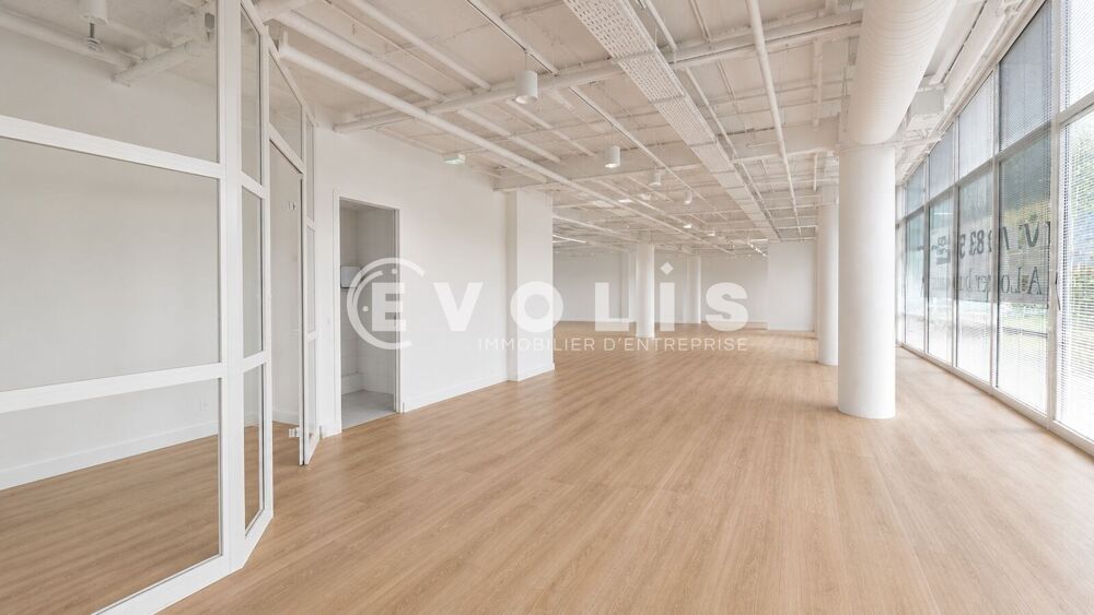   Bureaux - A LOUER - 220 m² non divisibles Suresnes