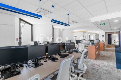   Bureaux - A LOUER - 380 m² non divisibles 