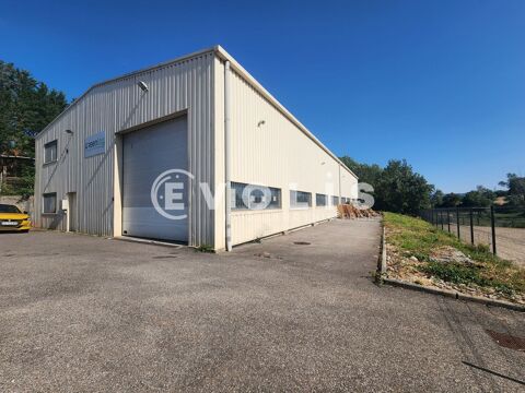 Locaux d'activit&eacute; - A LOUER - 670 m&sup2; non divisibles 3200 38080 Saint marcel bel accueil