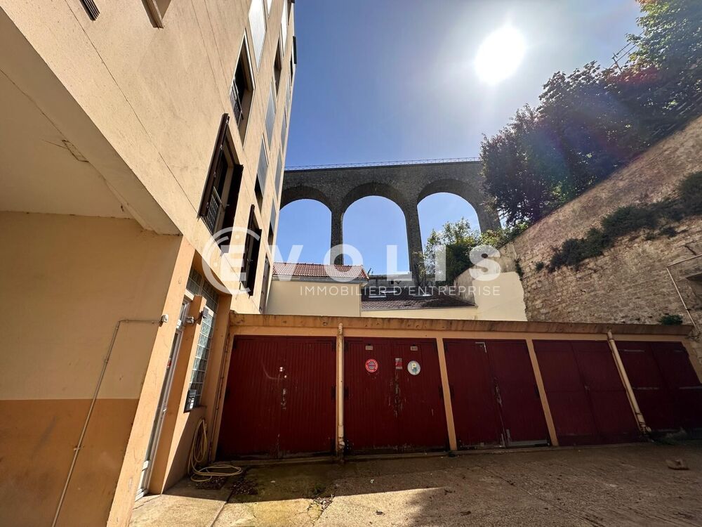   Bureaux - A VENDRE - 55 m² non divisibles Arcueil