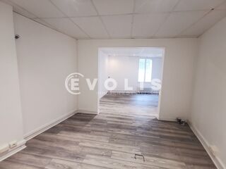   Bureaux - A LOUER - 109 m² non divisibles Montrouge