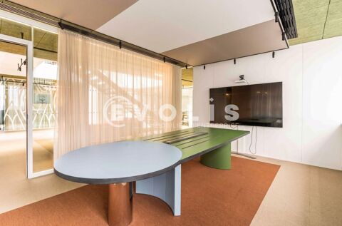   Bureaux - A LOUER - 243 m² non divisibles 