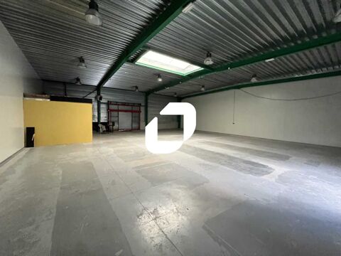 Locaux Commerciaux - A LOUER - 500 m² divisibles à partir de 200 m² 2500 62114 Sains en gohelle