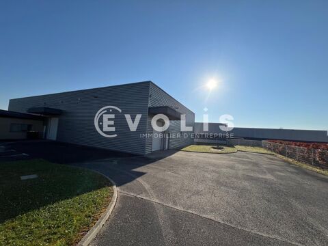   LOCAL D'ACTIVITE A LOUER SUR TERRAIN INDEPENDANT - 870 m² non divisibles 