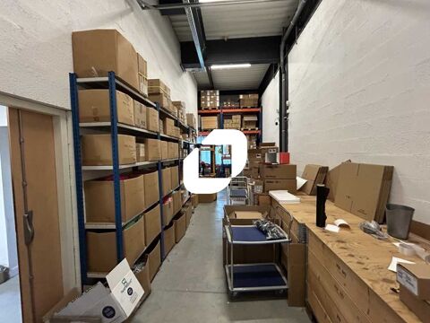 Locaux d'Activit&eacute;s - A LOUER - 236 m&sup2; non divisibles 2360 91250 Tigery