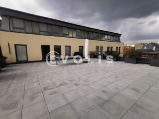   AU PIED DU RER B / TERRASSE PRIVATIVE - 806 m² divisibles à partir de 384 m² Arcueil