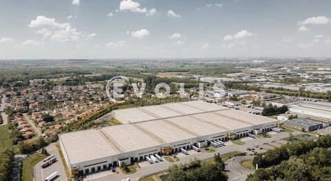   Entrepôts - A LOUER - 60 052 m² divisibles à partir de 419 m² 