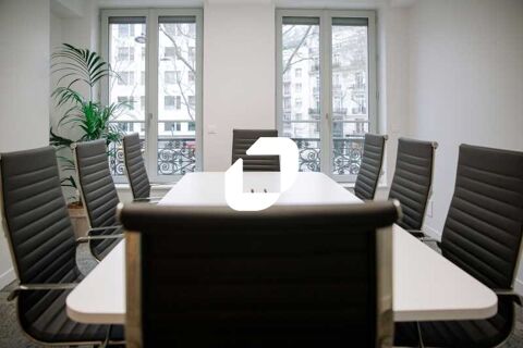 CW Priv&eacute; - A LOUER - 34 Postes 132610 75008 Paris