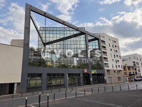 Bureaux - A LOUER - 424 m&sup2; divisibles &agrave; partir de 82 m&sup2; 5300 94200 Ivry sur seine