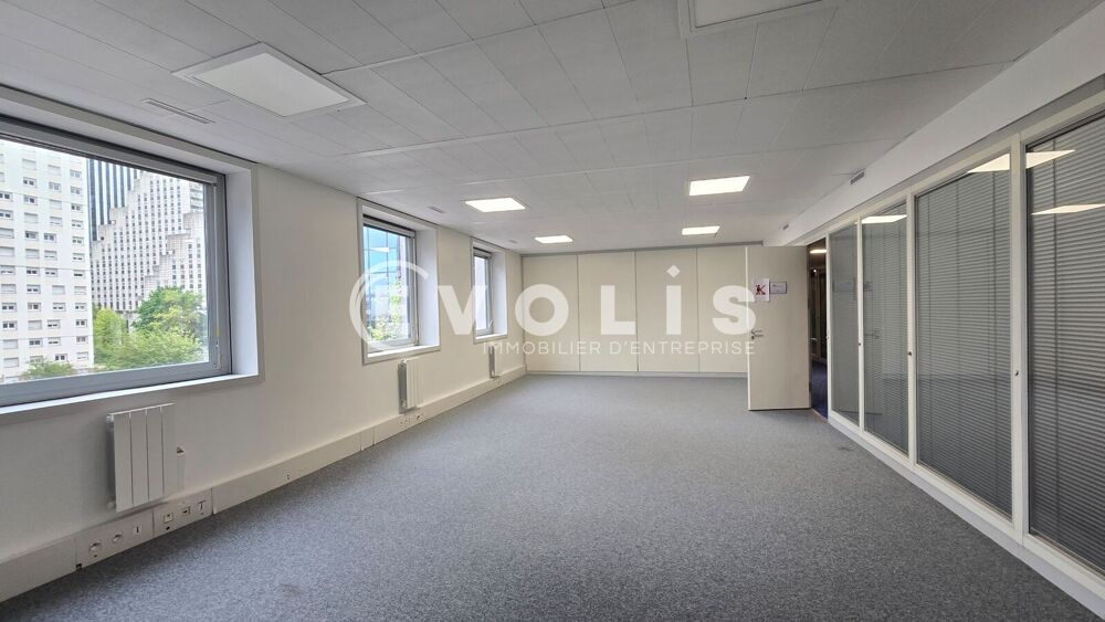   Bureaux - A LOUER - 1 730 m² divisibles à partir de 17 m² Courbevoie