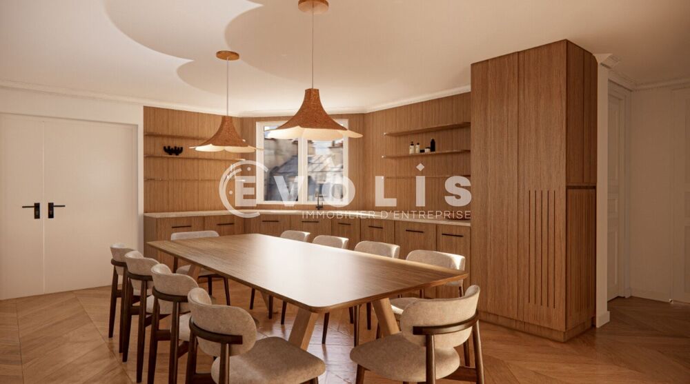   Bureaux - A LOUER - 95 m² non divisibles Paris 8