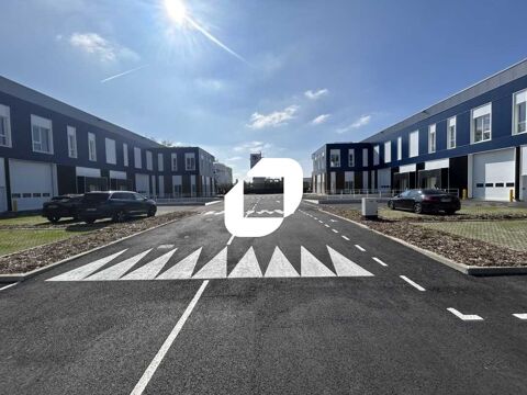 Entrep&ocirc;ts - A LOUER - 10&nbsp;168 m&sup2; divisibles &agrave; partir de 823 m&sup2; 110161 77550 Moissy cramayel