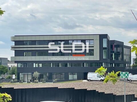 Bureaux - A VENDRE OU A LOUER - 186 m&sup2; non divisibles 3300 69760 Limonest