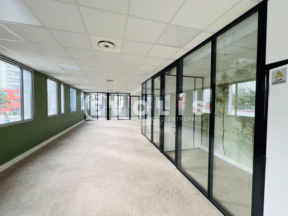   Bureaux - A LOUER - 397 m² divisibles à partir de 133 m² Champs sur marne