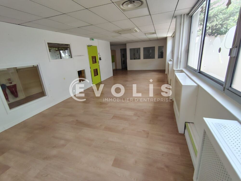   Bureaux - A LOUER - 350 m² non divisibles Vincennes