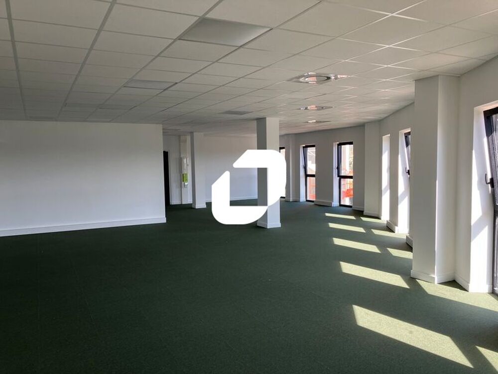   Bureaux - A VENDRE - 904 m� divisibles � partir de 92 m� 