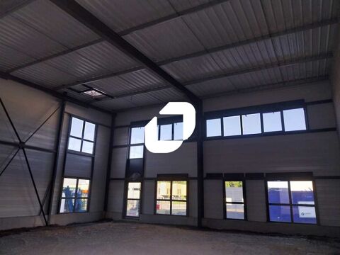 LOCAUX NEUFS PROCHE NANTES-RENNES - 621 m&sup2; divisibles &agrave; partir de 204 m&sup2; 857808 44119 Grandchamp des fontaines