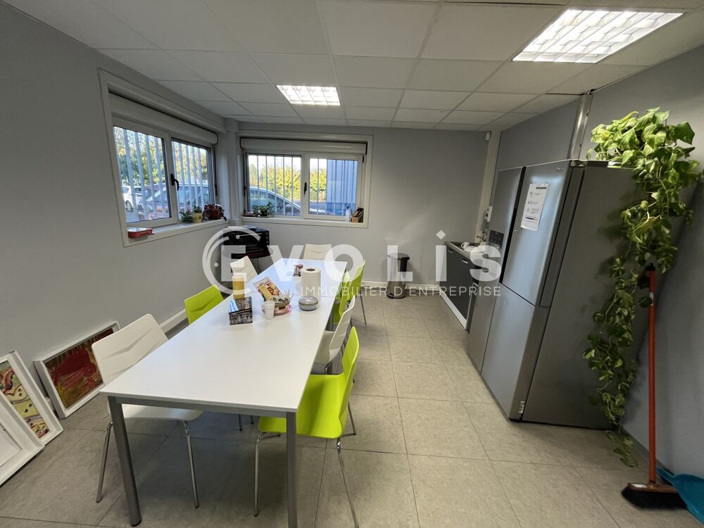   Locaux d'activité - A LOUER - 430m² Gallargues le montueux