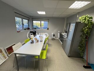   Locaux d'activité - A LOUER - 430m² Gallargues le montueux