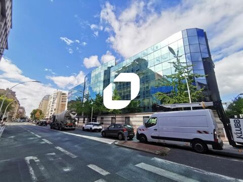 Bureaux &agrave; louer porte d'Orl&eacute;ans ! - 784 m&sup2; divisibles &agrave; partir de 322 m&sup2; 7840 92120 Montrouge