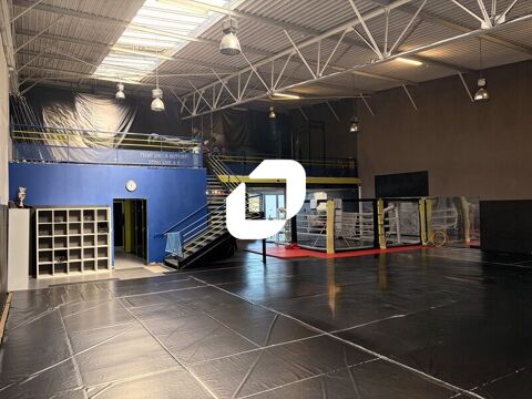 Locaux Commerciaux - A LOUER - 450 m&sup2; non divisibles 4125 33600 Pessac