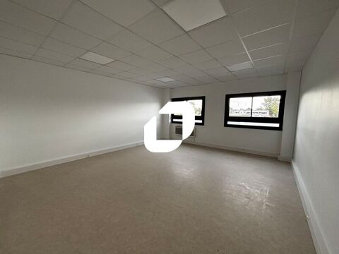 Bureaux - A LOUER - 111 m&sup2; non divisibles 1377 91220 Bretigny sur orge
