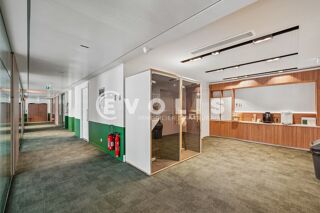   Bureaux - A SOUS-LOUER - 238 m² non divisibles Paris 9
