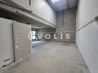   Locaux d'activité - A LOUER - 1 024 m² divisibles à partir de 119 m² Bondoufle