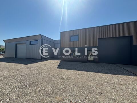   Locaux d'activité - A VENDRE - 1 101 m² dvisibles dès 600 m² 
