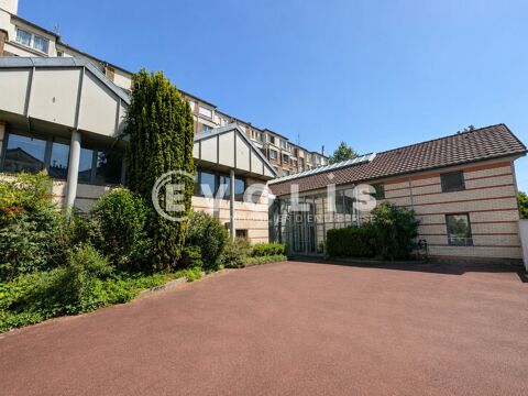 B&acirc;timent ind&eacute;pendant &agrave; vendre au pied du RER - 480 m&sup2; non divisibles 1600000 94230 Cachan