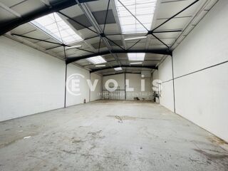   Locaux d'activité - A LOUER - 597 m² divisibles à partir de 208 m² Pontault combault
