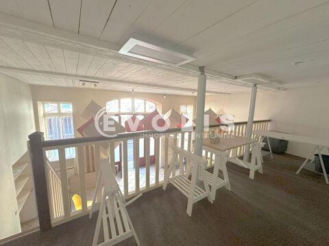  Locaux commerciaux - A VENDRE - 104 m² non divisibles 