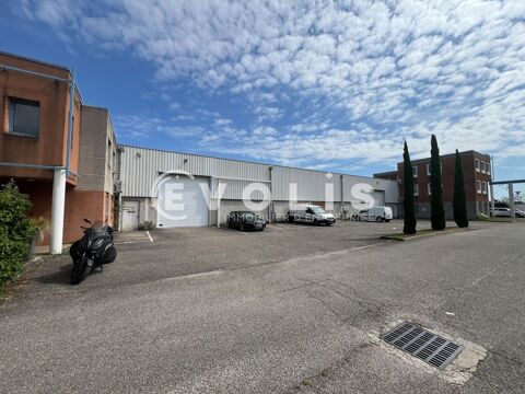 A louer &agrave; CHASSIEU - 1&nbsp;603 m&sup2; divisibles &agrave; partir de 800 m&sup2; 10017 69680 Chassieu