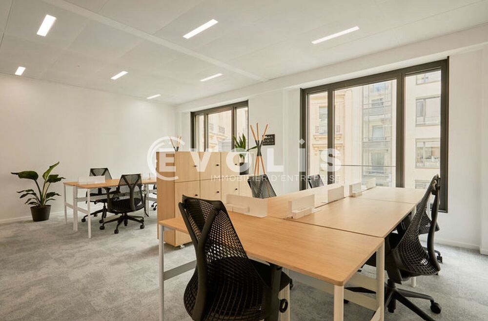   Bureaux - A LOUER - 158 m² non divisibles 