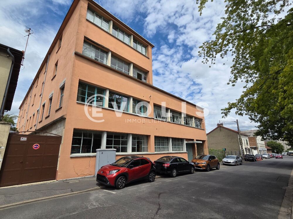  Locaux d'activité - A VENDRE - 101 m² non divisibles Choisy le roi