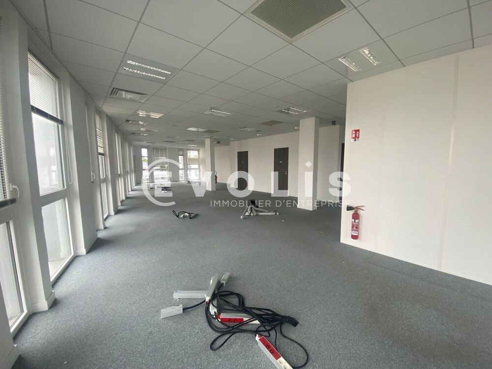   Bureaux - A LOUER - 252 m² non divisibles Nogent sur marne