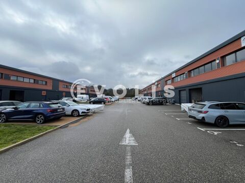 Locaux d'activit&eacute; - A VENDRE - 457 m&sup2; non divisibles 597000 38090 Vaulx milieu
