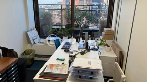   Bureaux - A LOUER - 64 m² non divisibles 