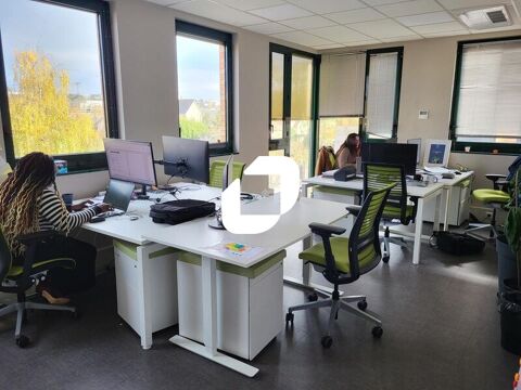 SURFACE DE BUREAUX PROXIMITE TRAM 13 - 70 m&sup2; non divisibles 1050 78100 Saint germain en laye