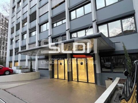 Bureaux - A LOUER - 139 m&sup2; non divisibles 1506 69100 Villeurbanne
