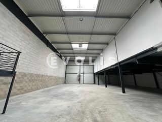   Bureaux - A LOUER - 4 174 m² divisibles à partir de 784 m² Gennevilliers