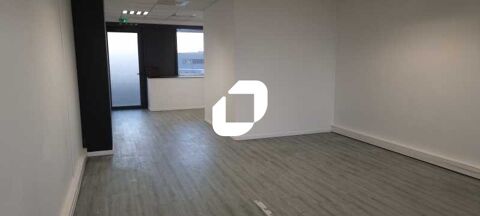 Bureaux - A LOUER - 50 m&sup2; non divisibles 815 77600 Chanteloup en brie