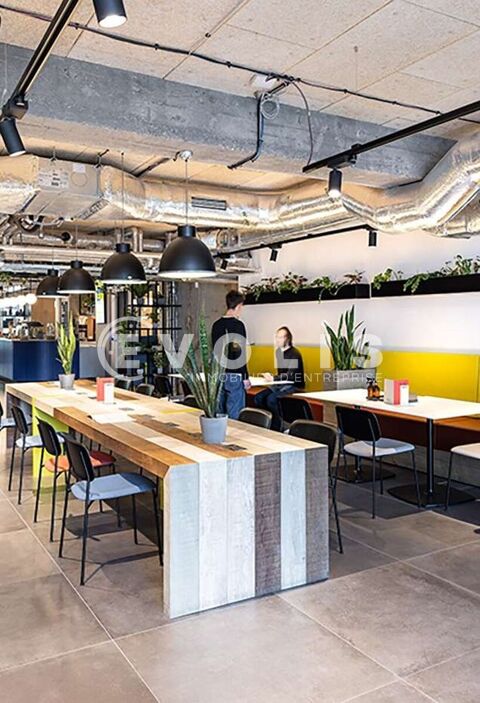   Bureaux - A LOUER - 850 m² non divisibles 