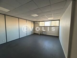   Bureaux - A VENDRE - 835 m² non divisibles Gradignan