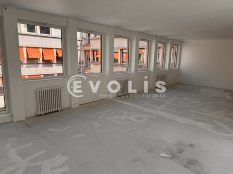 Bureaux - A LOUER - 230 m² non divisibles 11308 75008 Paris